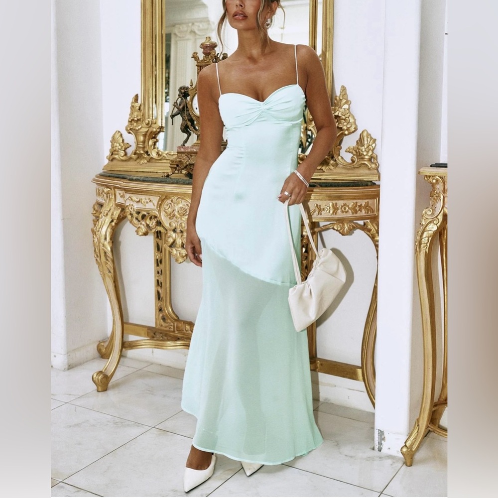 Princess Polly NWOT aurellia splice green maxi dress.
